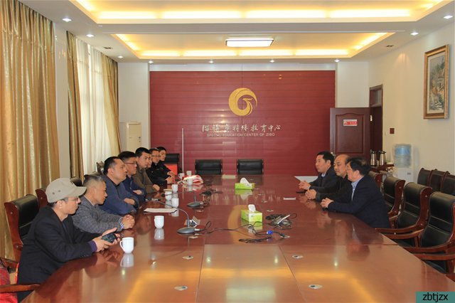 市安全生產(chǎn)監(jiān)督管理局到我校開展志愿服務活動