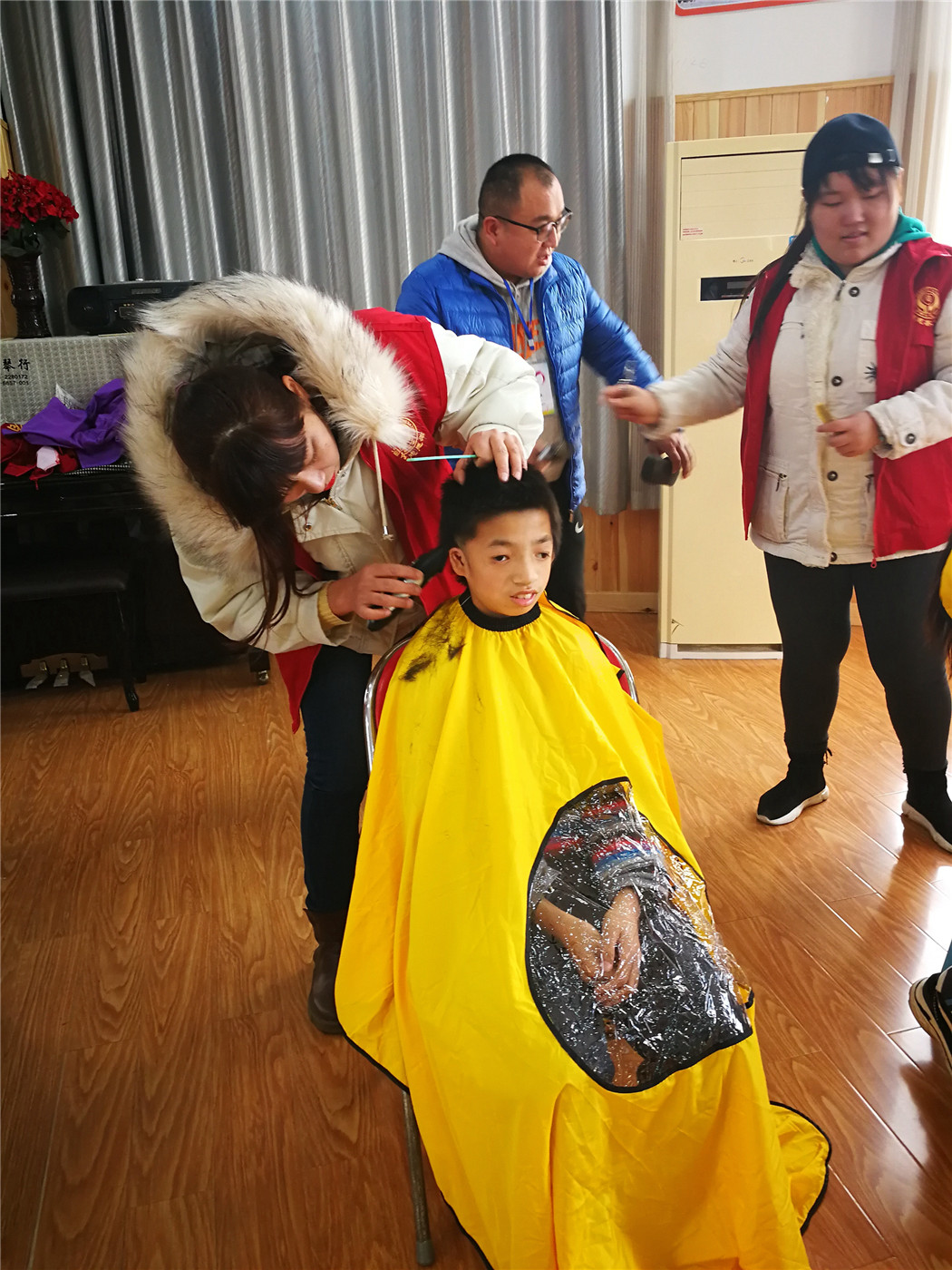 愛(ài)心理發(fā)送溫暖