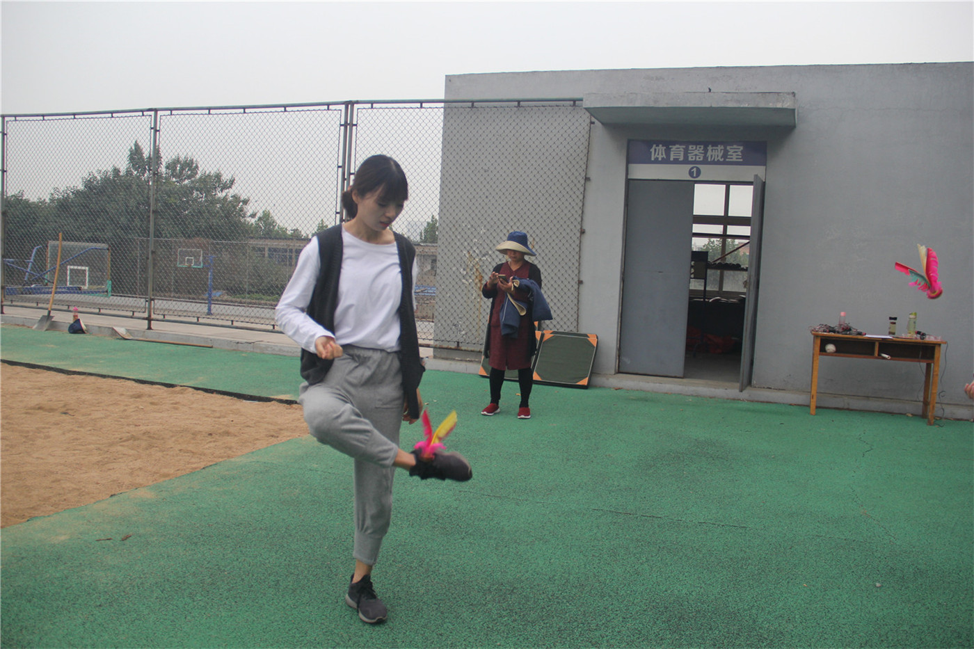 享健身運動樂趣，展教師別樣風(fēng)采