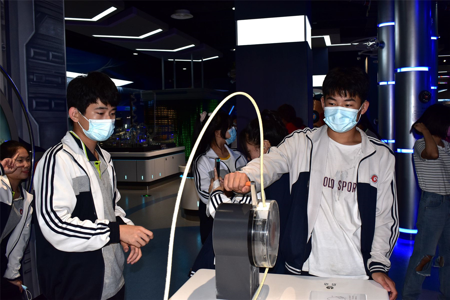 共享科技盛宴 同慶國際聾人節(jié)