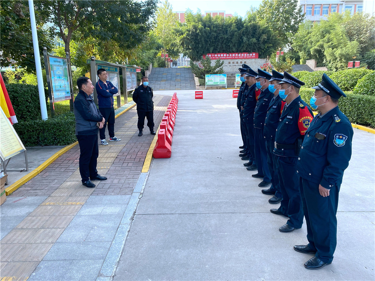 市特教中心召開校園安防工作現(xiàn)場會(huì)