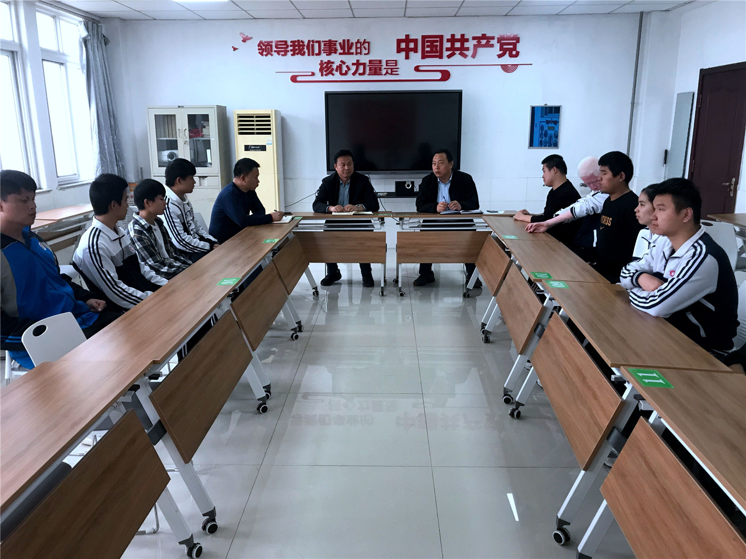 聽取學(xué)生意愿，提升辦學(xué)“滿意度”