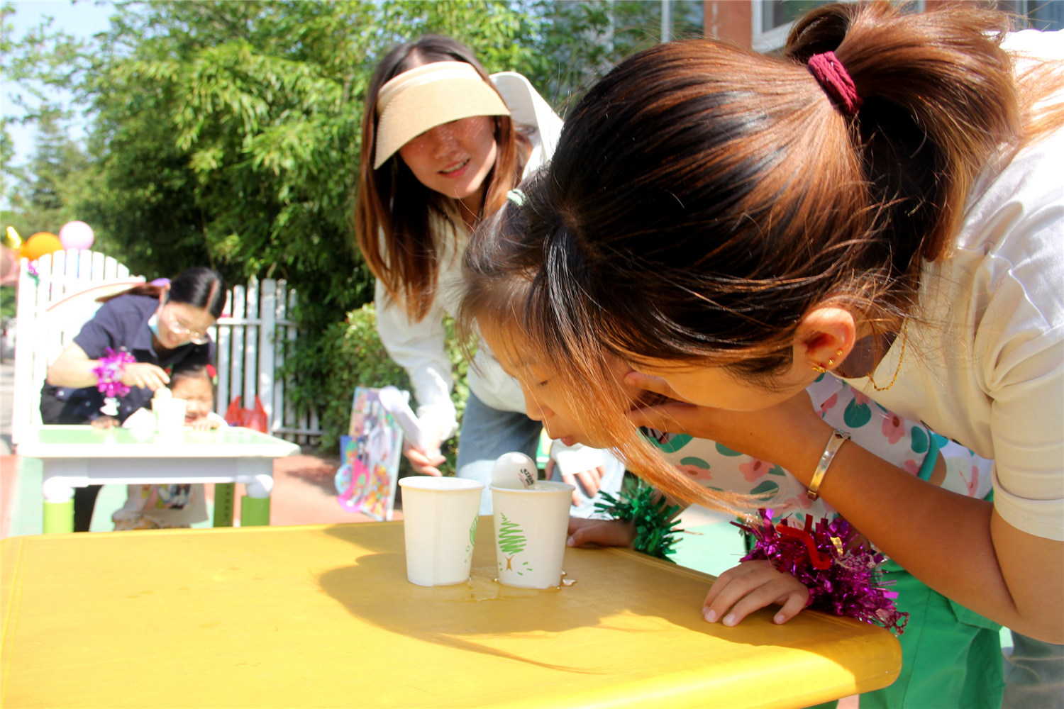 市特教中心開(kāi)展“暢享運(yùn)動(dòng)、活力無(wú)限”慶“六一”親子運(yùn)動(dòng)活動(dòng)