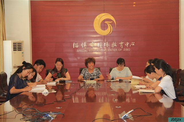 落實(shí)雙融合工作機(jī)制 積極爭(zhēng)創(chuàng)過硬黨支部