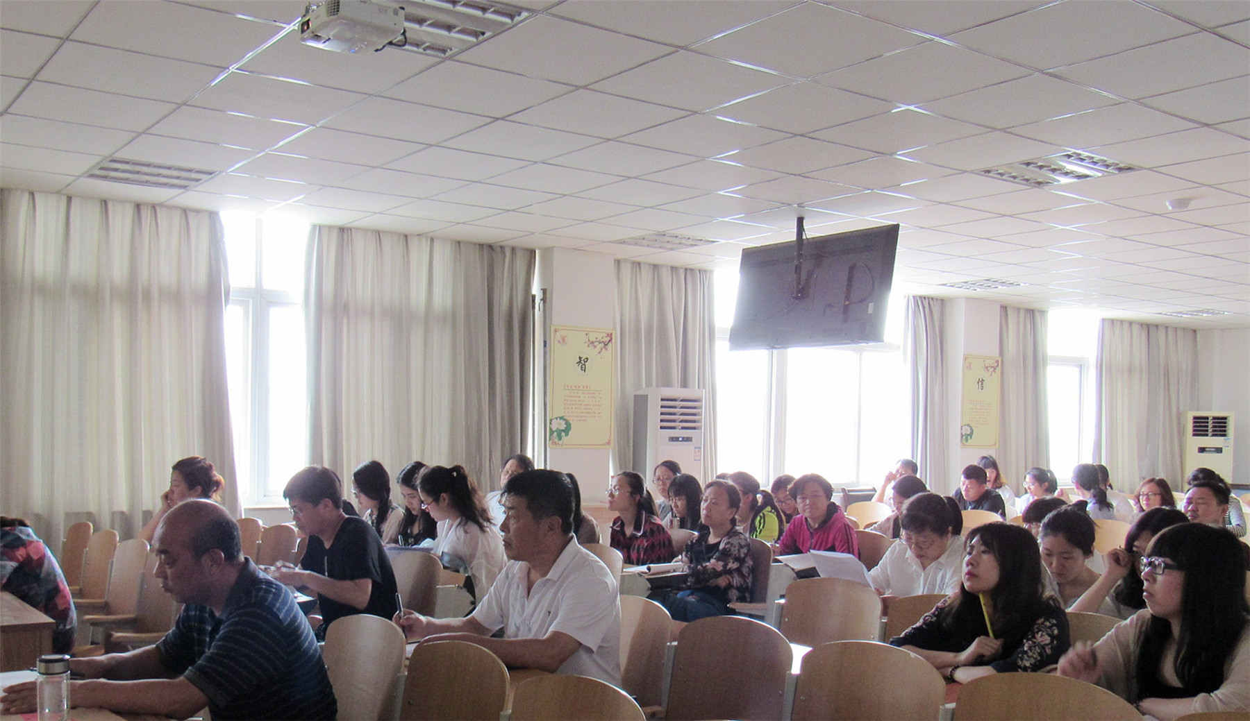 “主題黨日+”搭建“學”“做”新平臺