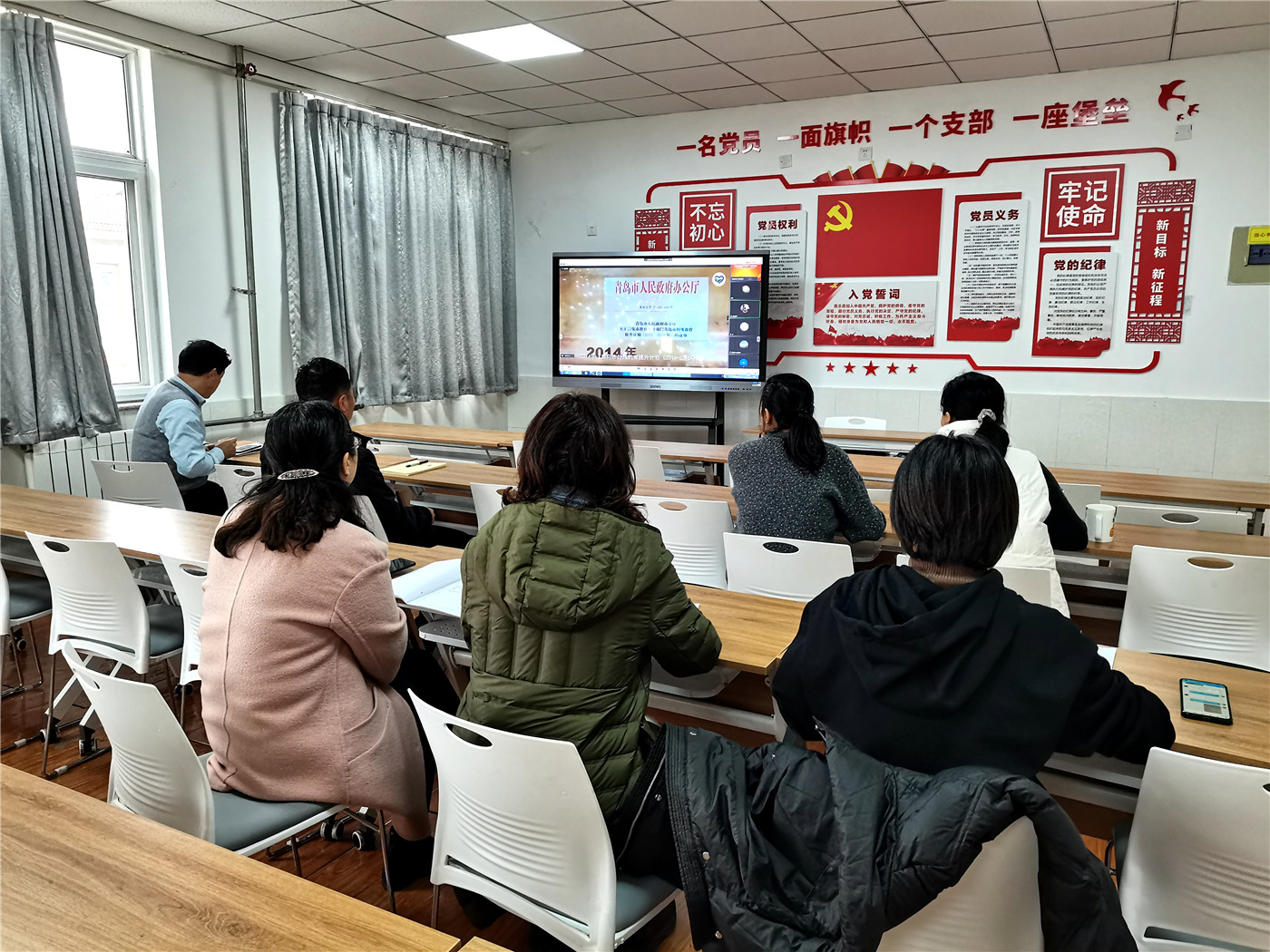 站好思政課講臺，提高立德樹人實效