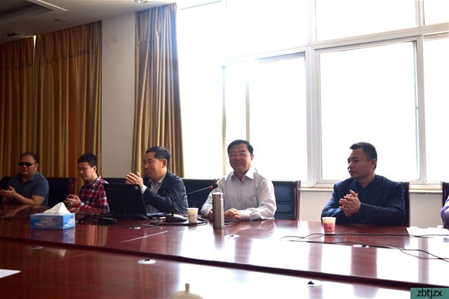 “天使眼”智能眼鏡體驗活動走進市特教中心