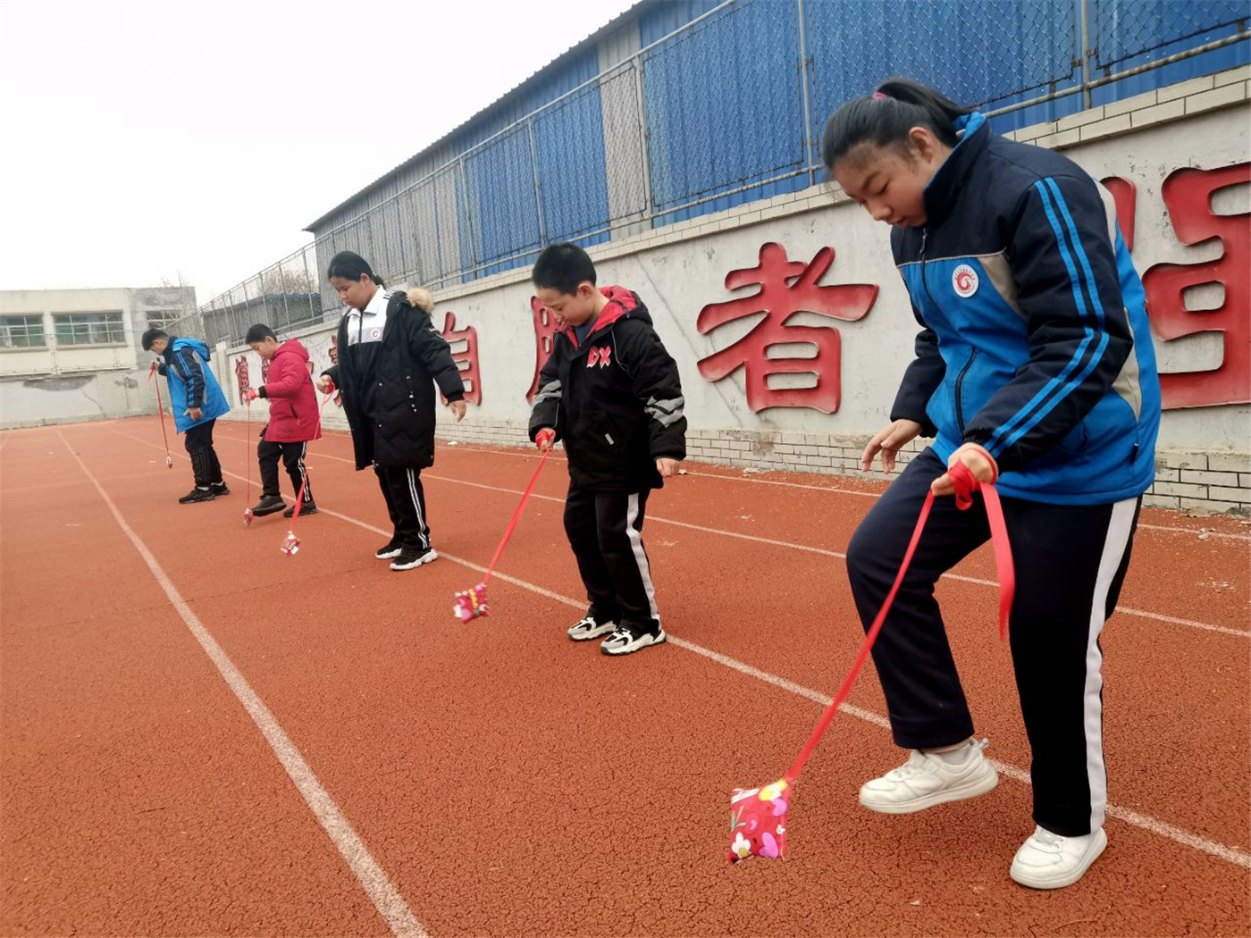 魅力特教體育 展現(xiàn)青春活力