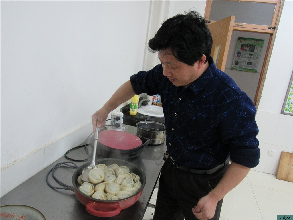 相約冬至節(jié)，彰顯團隊情