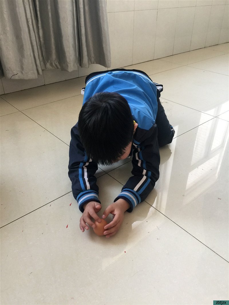 豎蛋迎春分 感受傳統(tǒng)民俗