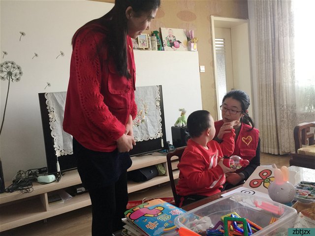 學雷鋒，走訪慰問送溫暖