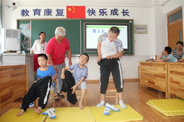 淄博市特殊教育中心舉行“心若陽光 微笑成長”學科素養(yǎng)展示活動