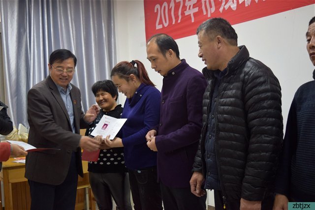 市殘聯(lián)按摩師培訓班圓滿結(jié)業(yè)