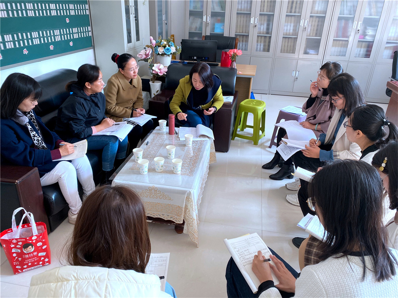 調(diào)研聽評(píng)課 交流促成長(zhǎng)