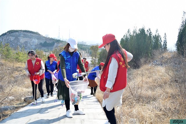 我校開展“生態(tài)寶山 綠色環(huán)?！敝驹阜?wù)活動(dòng)
