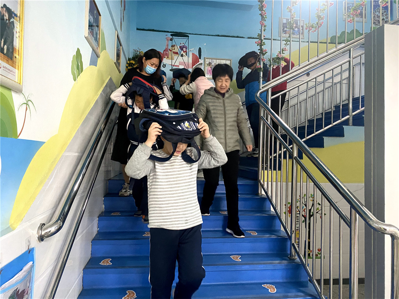 提高防災(zāi)減災(zāi)意識(shí) 筑牢校園安全防線