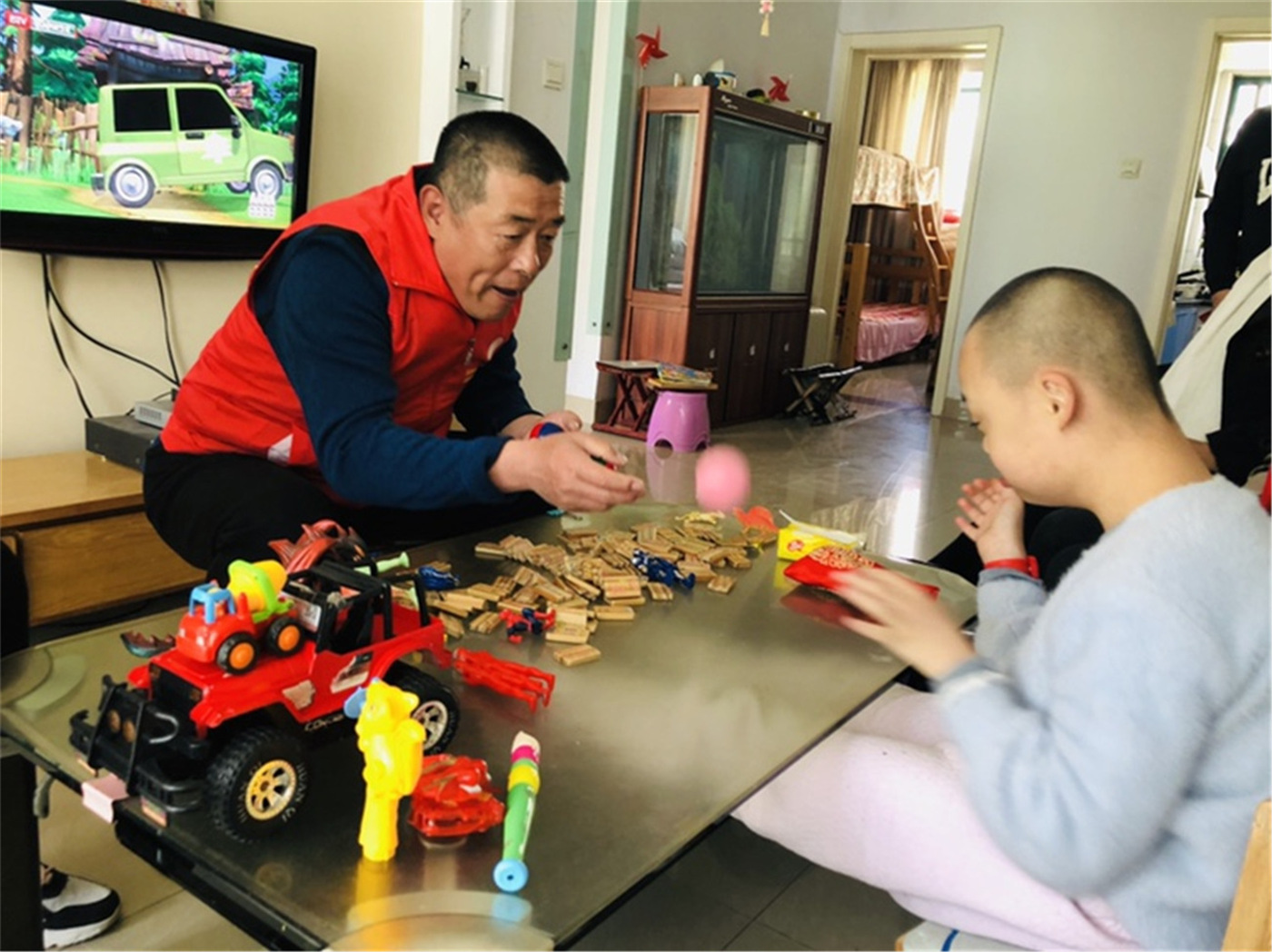 送教上門辦實事 助殘幫扶解民憂